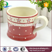 Venta al por mayor de cerámica de color rojo taza de café